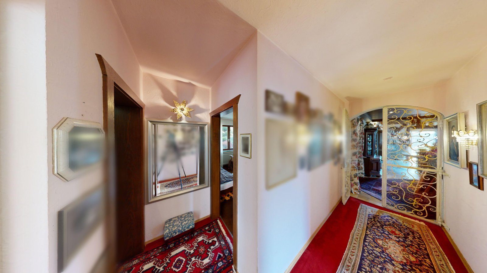 *VERKAUFT* | Einfamilienhaus im romantischen Landhausstil mit großem Garten, Schwimmhalle und Garage