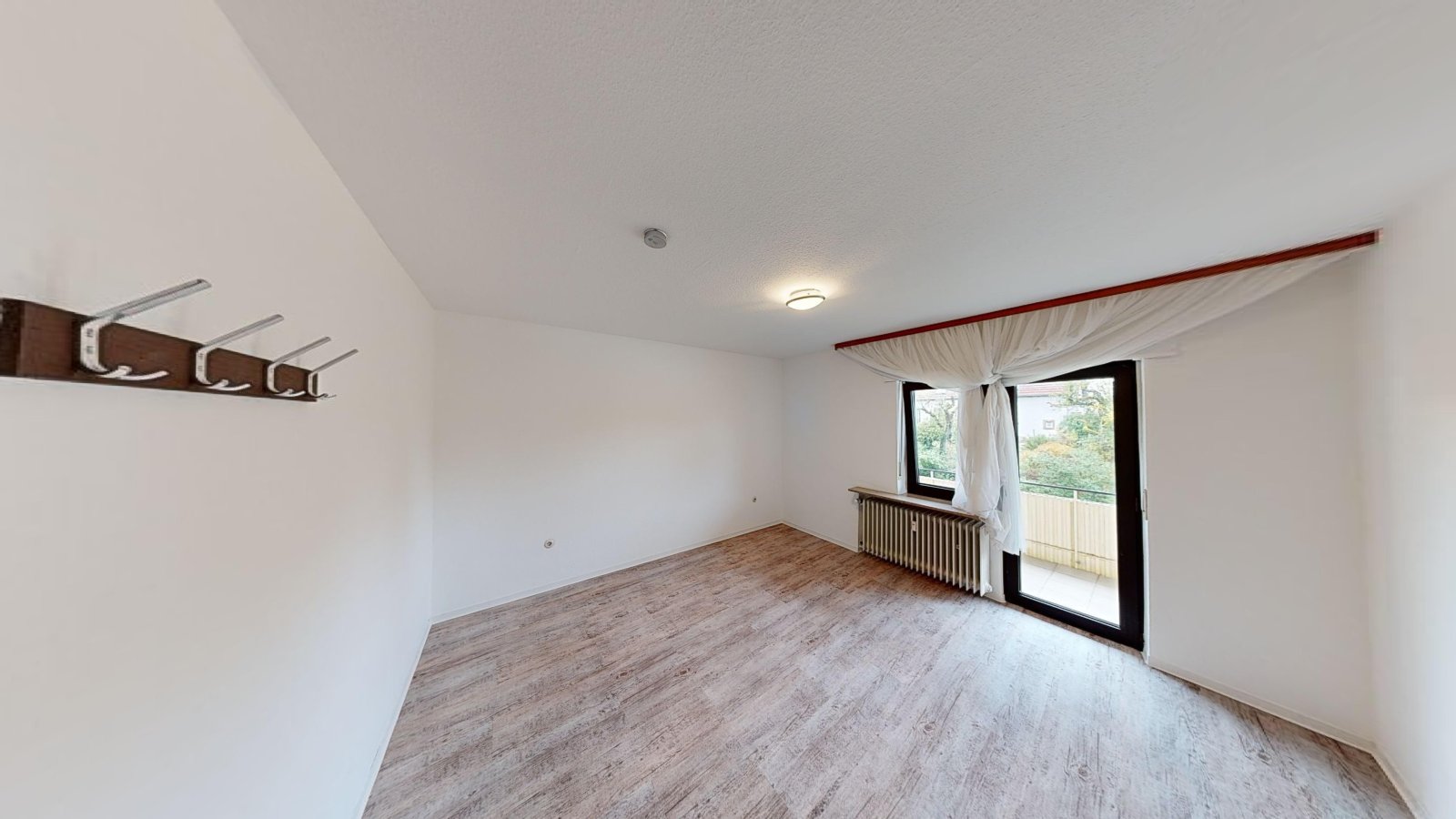 *VERKAUFT* | Von Kapitalanlage bis Mehrgenerationenhaus | Zweifamilienhaus mit großem Garten & Garage