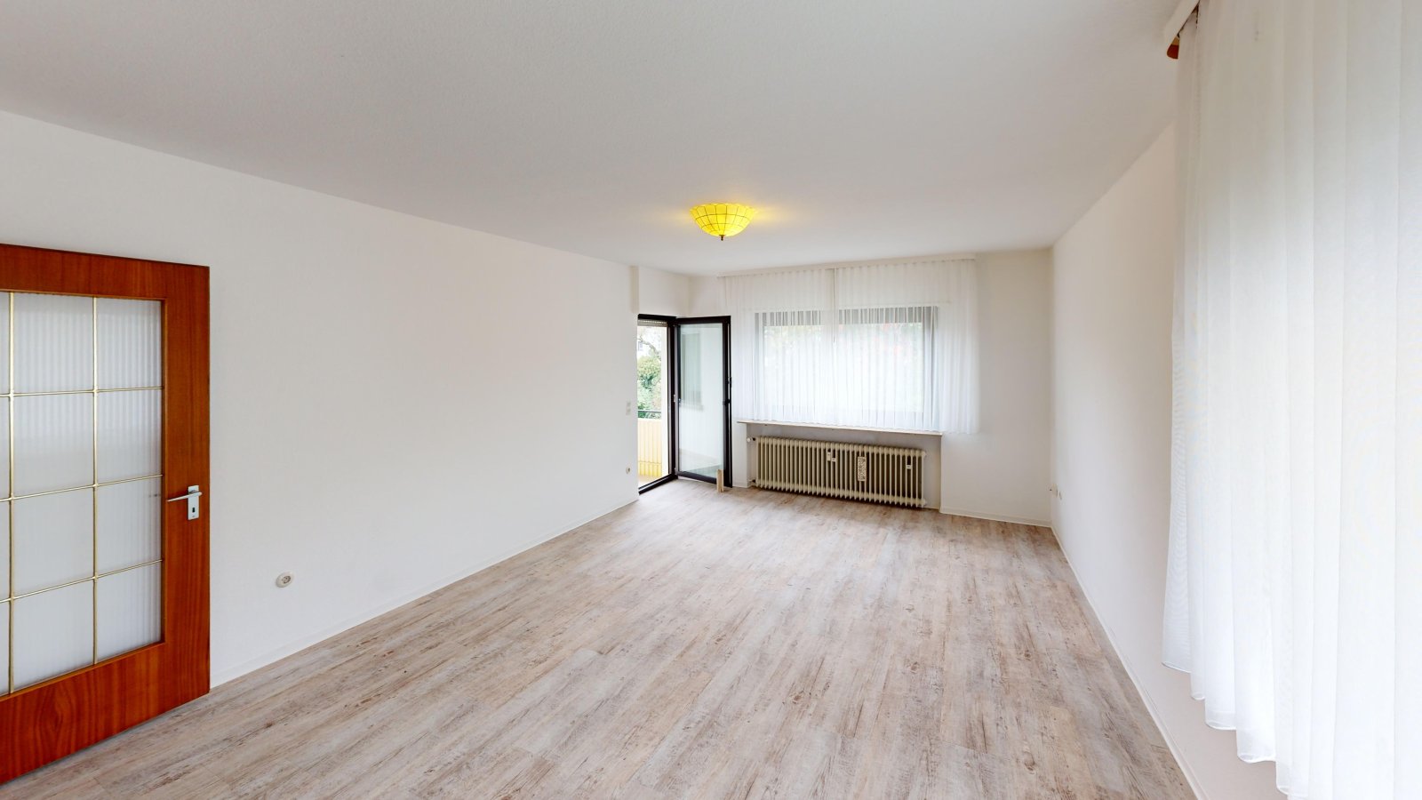 *VERKAUFT* | Von Kapitalanlage bis Mehrgenerationenhaus | Zweifamilienhaus mit großem Garten & Garage