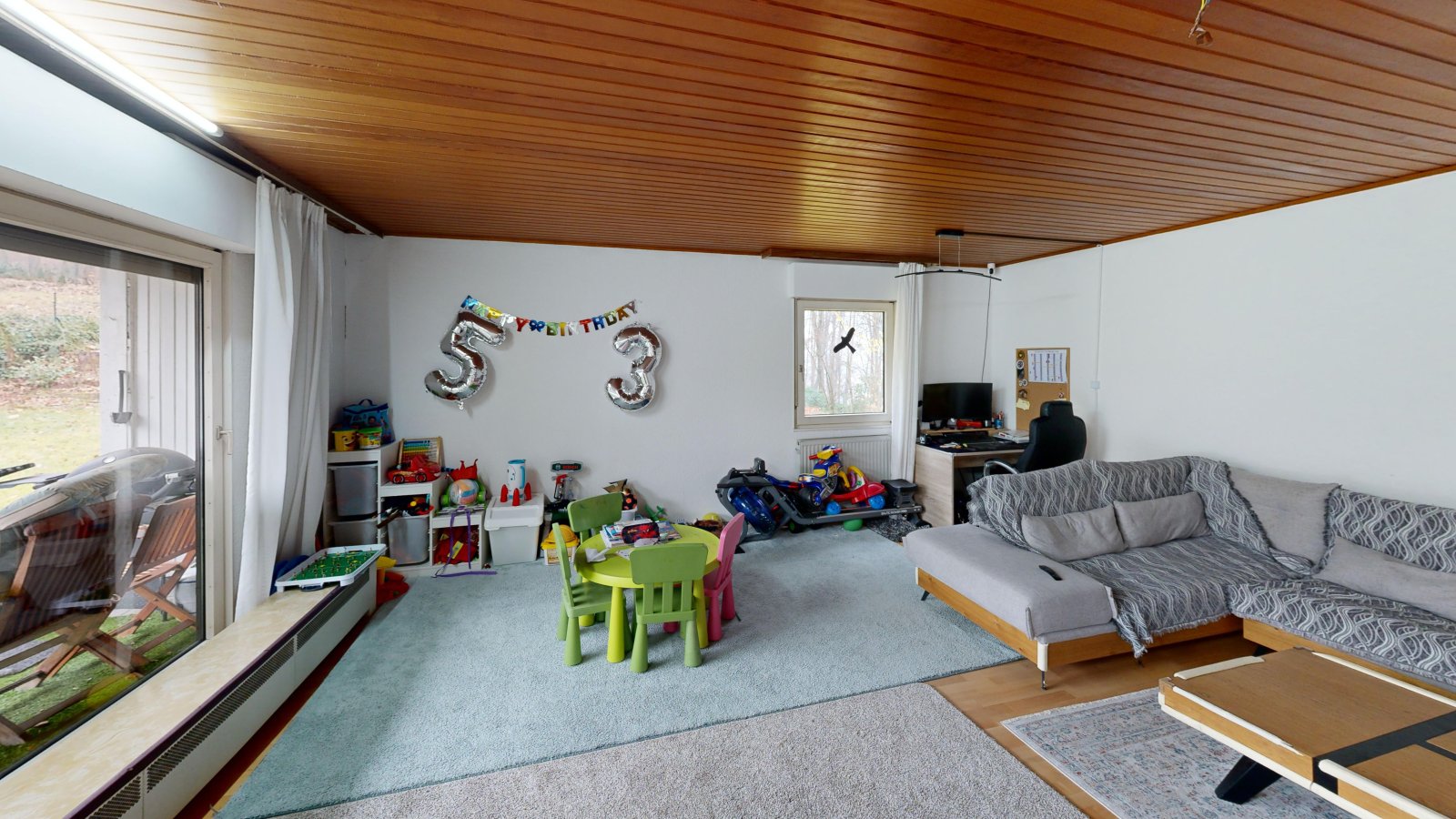 *VERKAUFT* | Erbpacht am Waldrand | Einfamilienhaus mit Einliegerwohnung, Garten & Garage