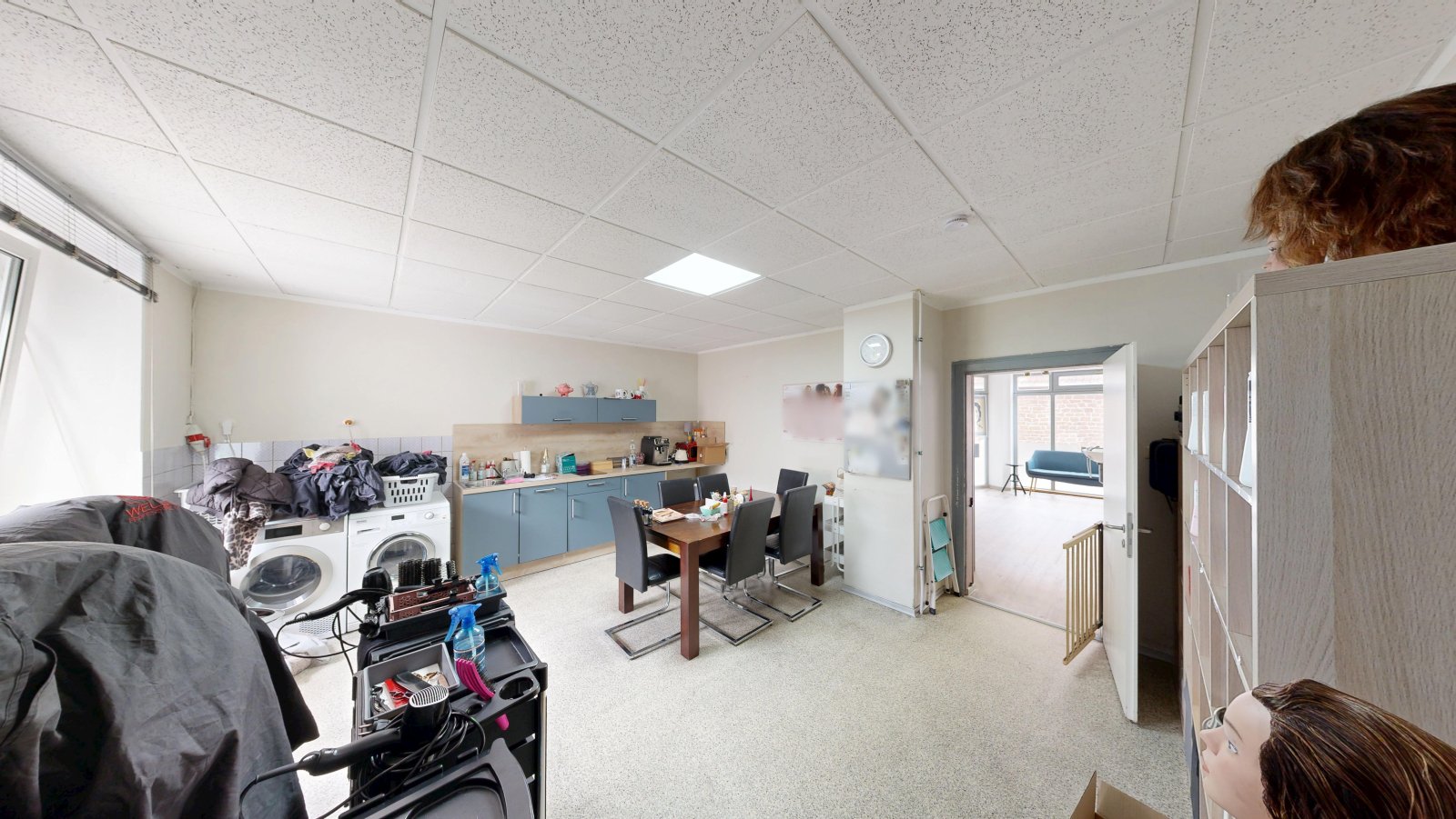 *Reserviert* |Mehrfamilienkomplex mit Gewerbefläche und 5 Wohnungen in gut frequentierter Lage