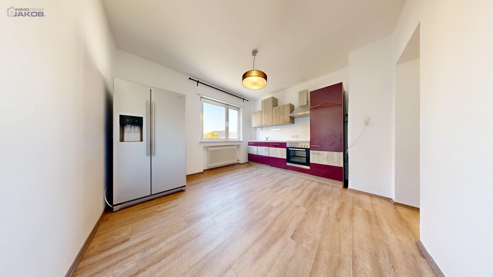 Ein-/Zweifamilienhaus mit Garage und Stellplatz in Miesenbach