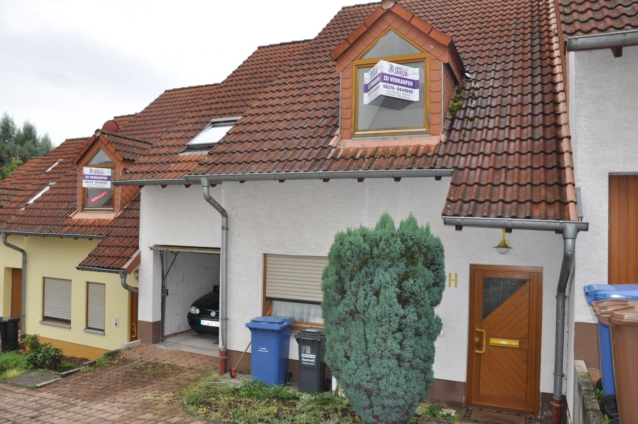 Familienglück: Reihenmittelhaus in attraktiver Wohngegend! 