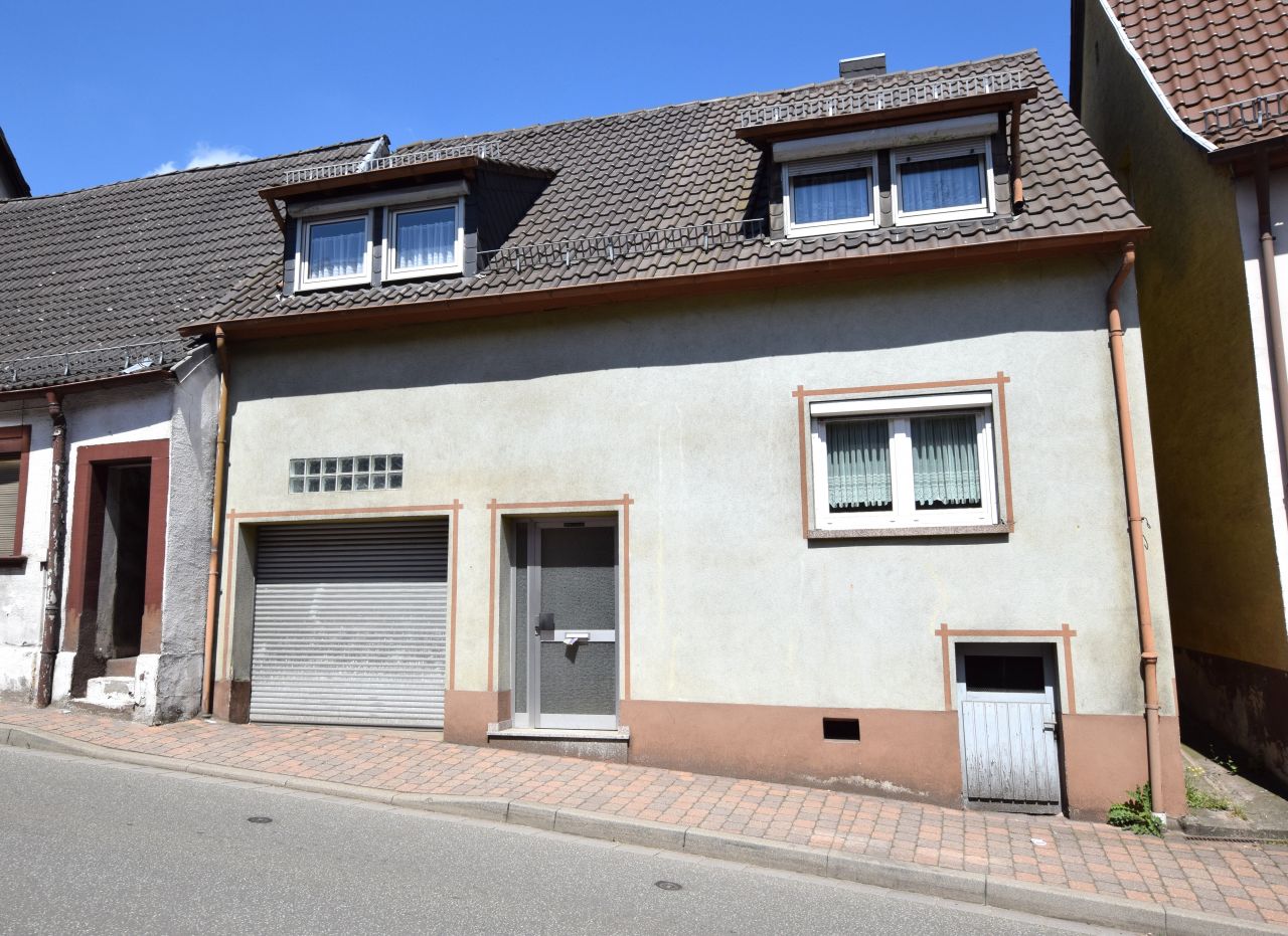 Große Chance zum kleinen Preis – Wagen Sie den Schritt ins Eigenheim! 