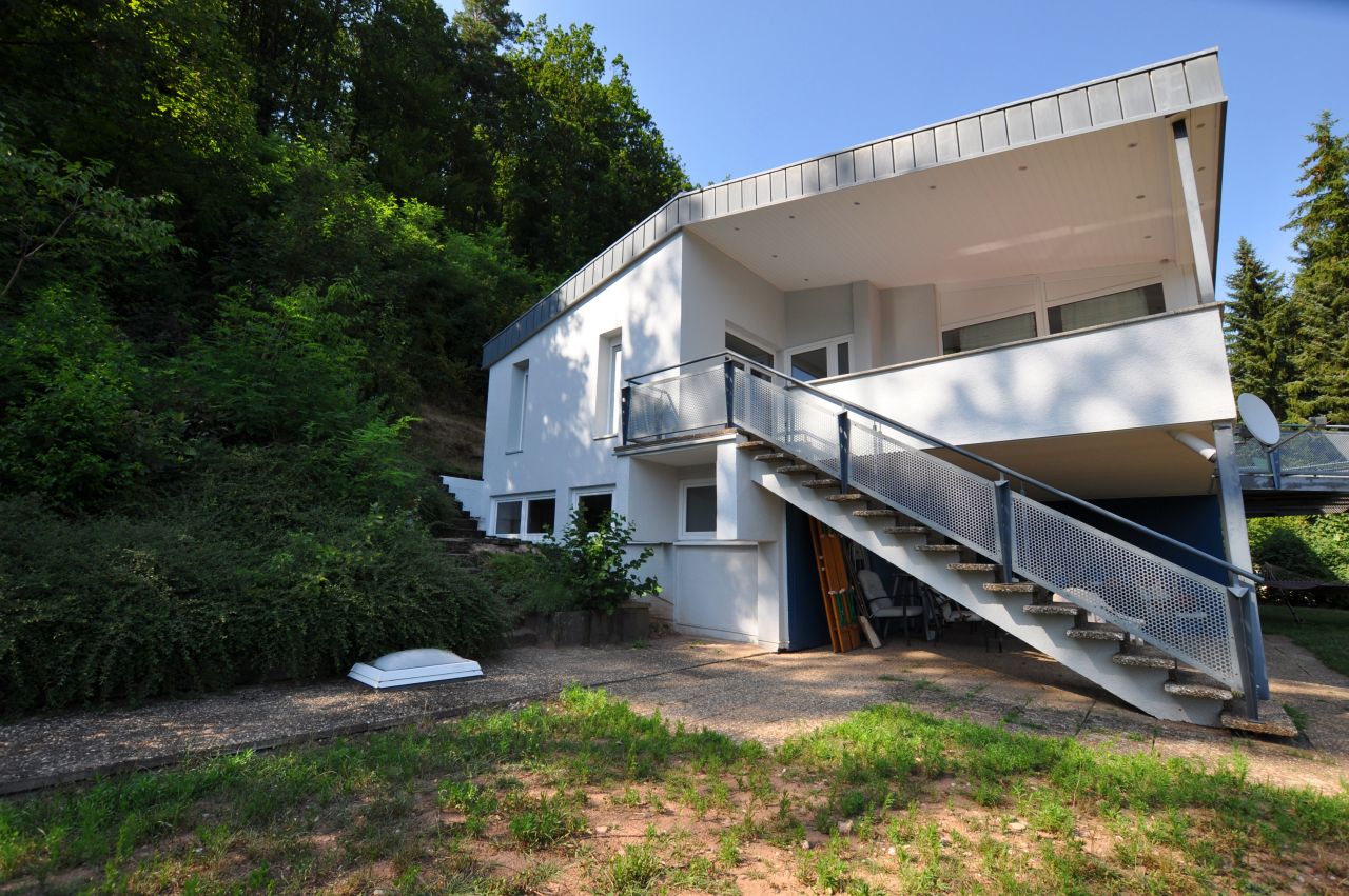 Einzigartiges Einfamilienhaus in traumhafter Weitsichtlage 