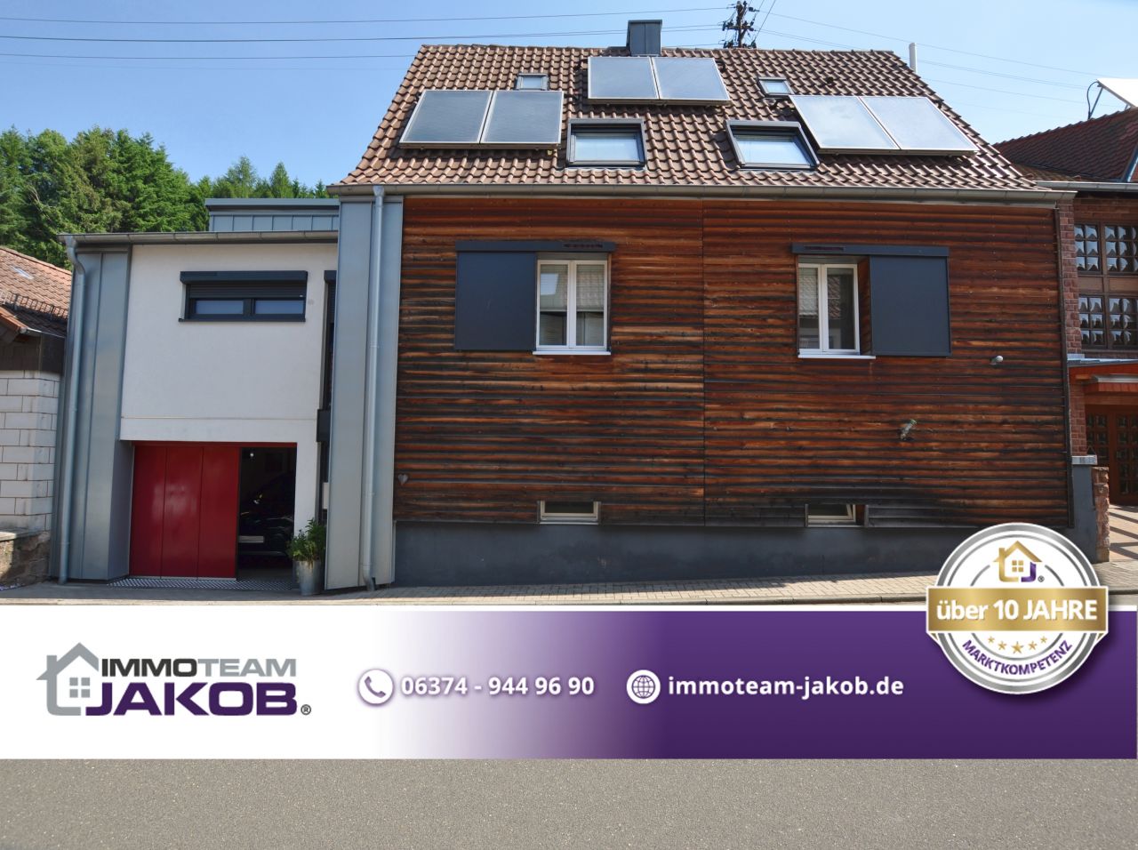 Liebevoll gestaltetes Einfamilienhaus mit barrierefreier Wohnebene 