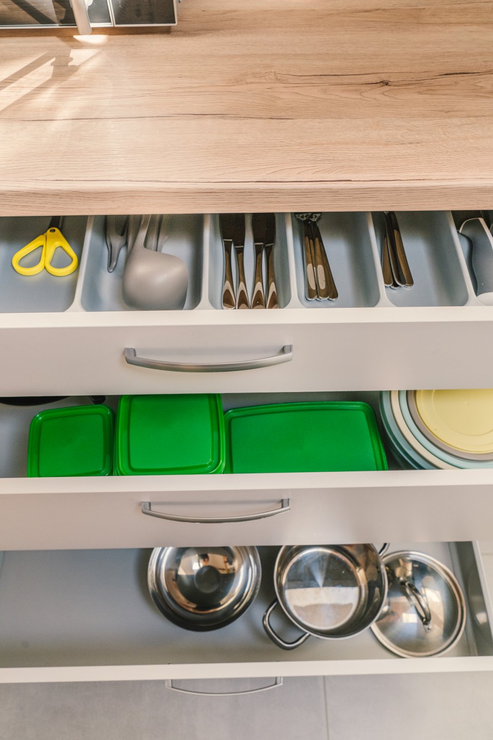 - kitchen - kitchen