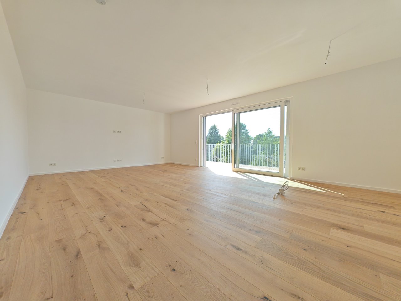 Wohn-/Esszimmer Wohn-/Esszimmer