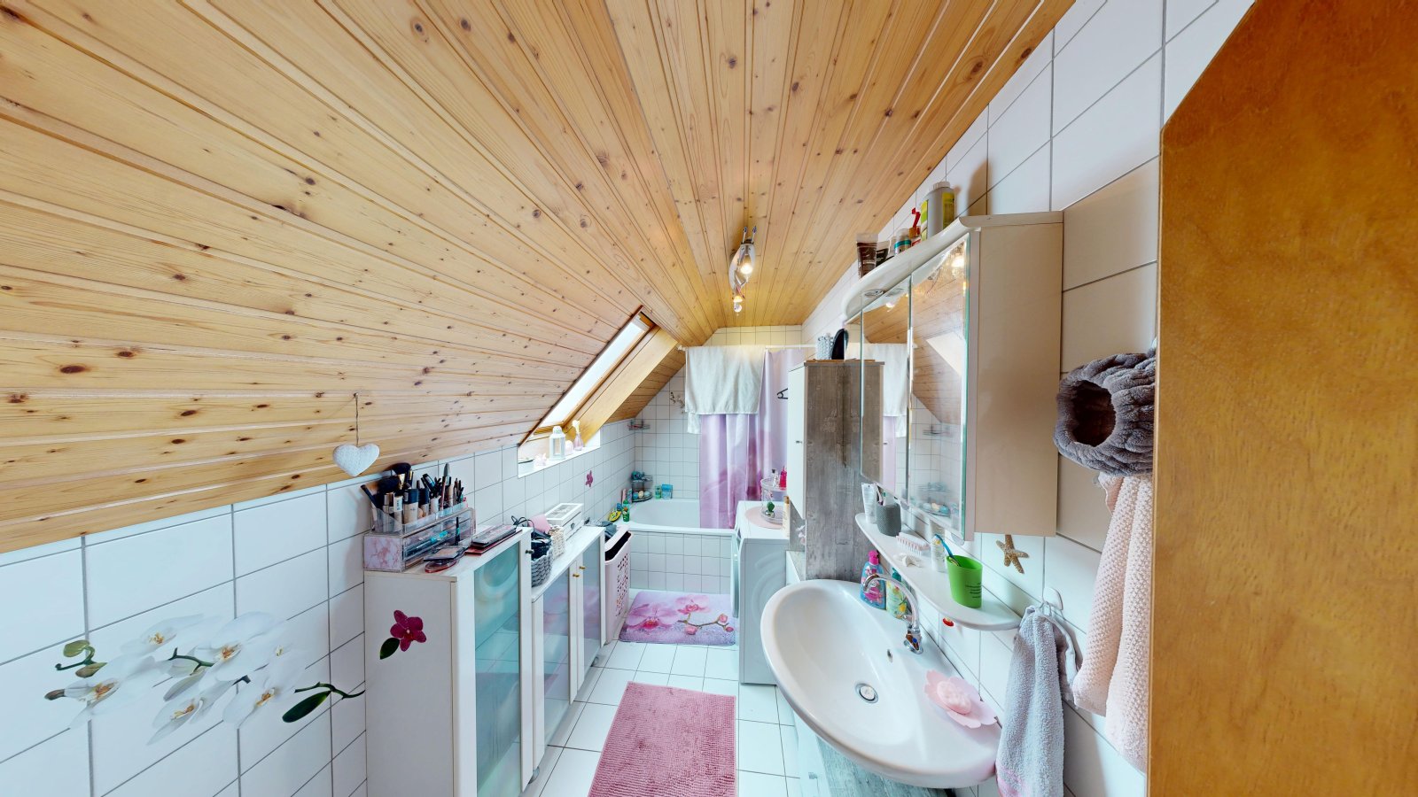 Bad DG | Wohnung 2 | Haus 1 Bad DG | Wohnung 2 | Haus 1