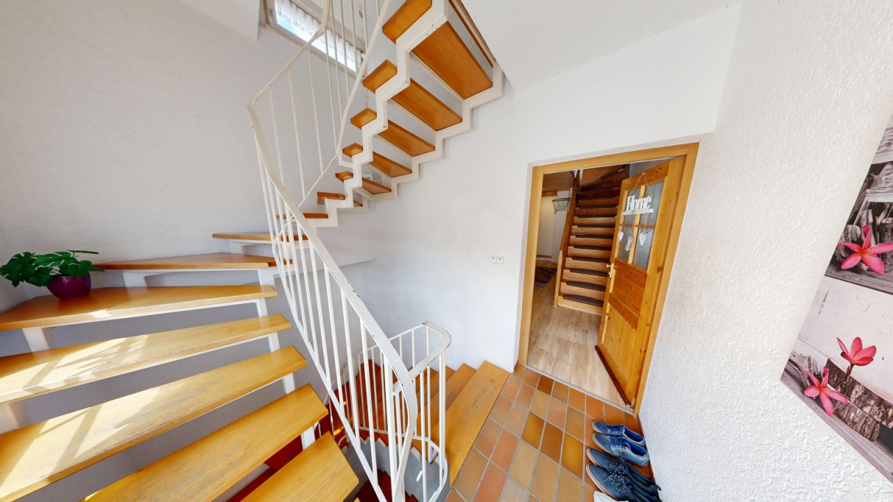 Eingang OG | Wohnung 1 | Haus 1