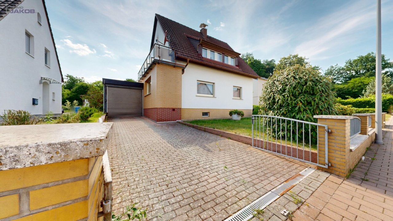 Außenbereich - Garage