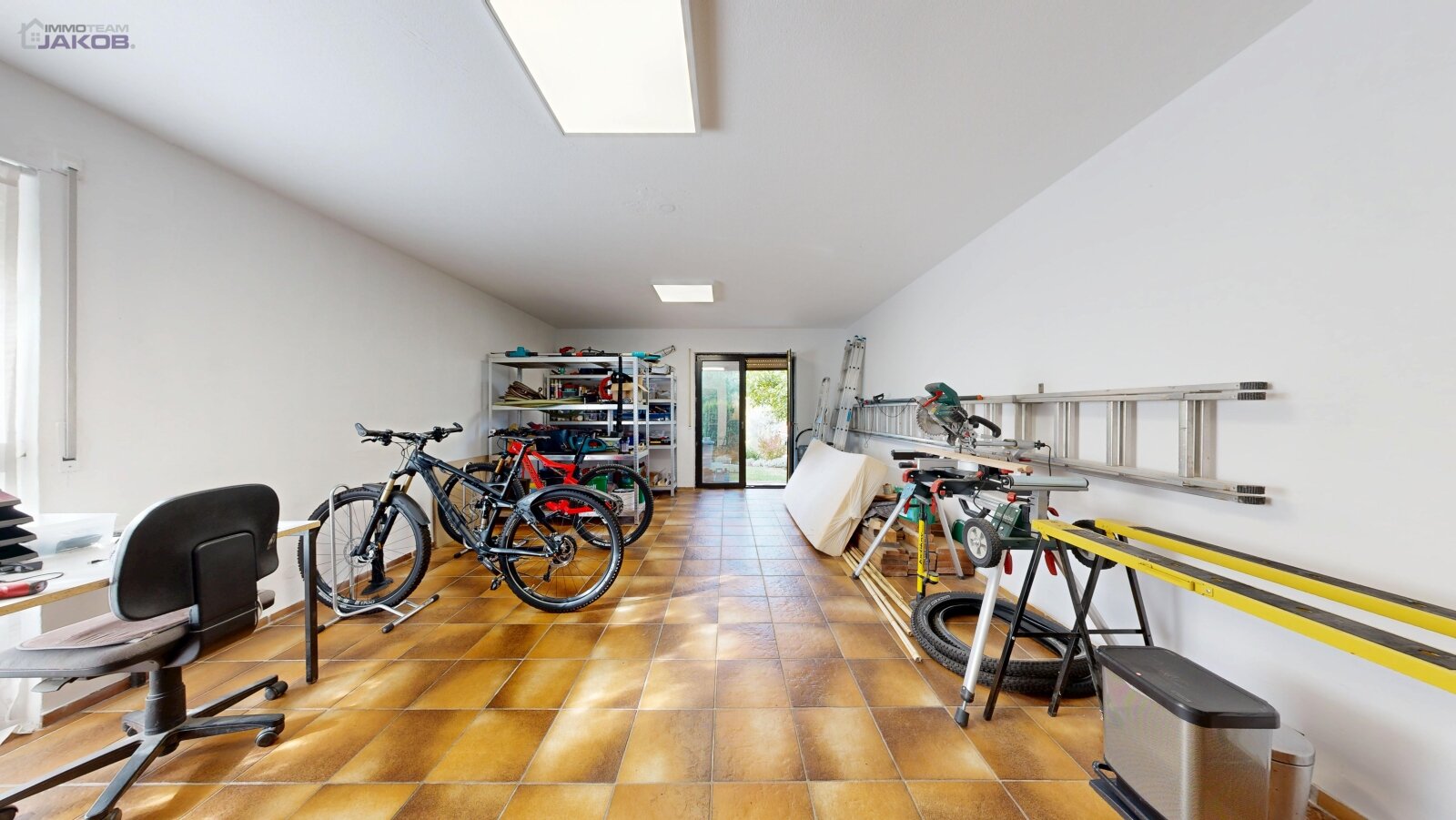 Schlafzimmer - KG