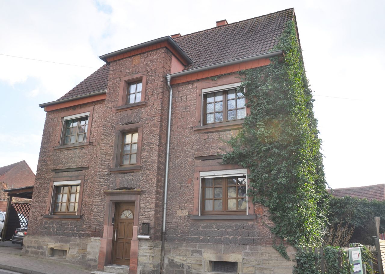 Gemütliches, geräumiges Einfamilienhaus  für die große Familie in bester Wohnlage! 