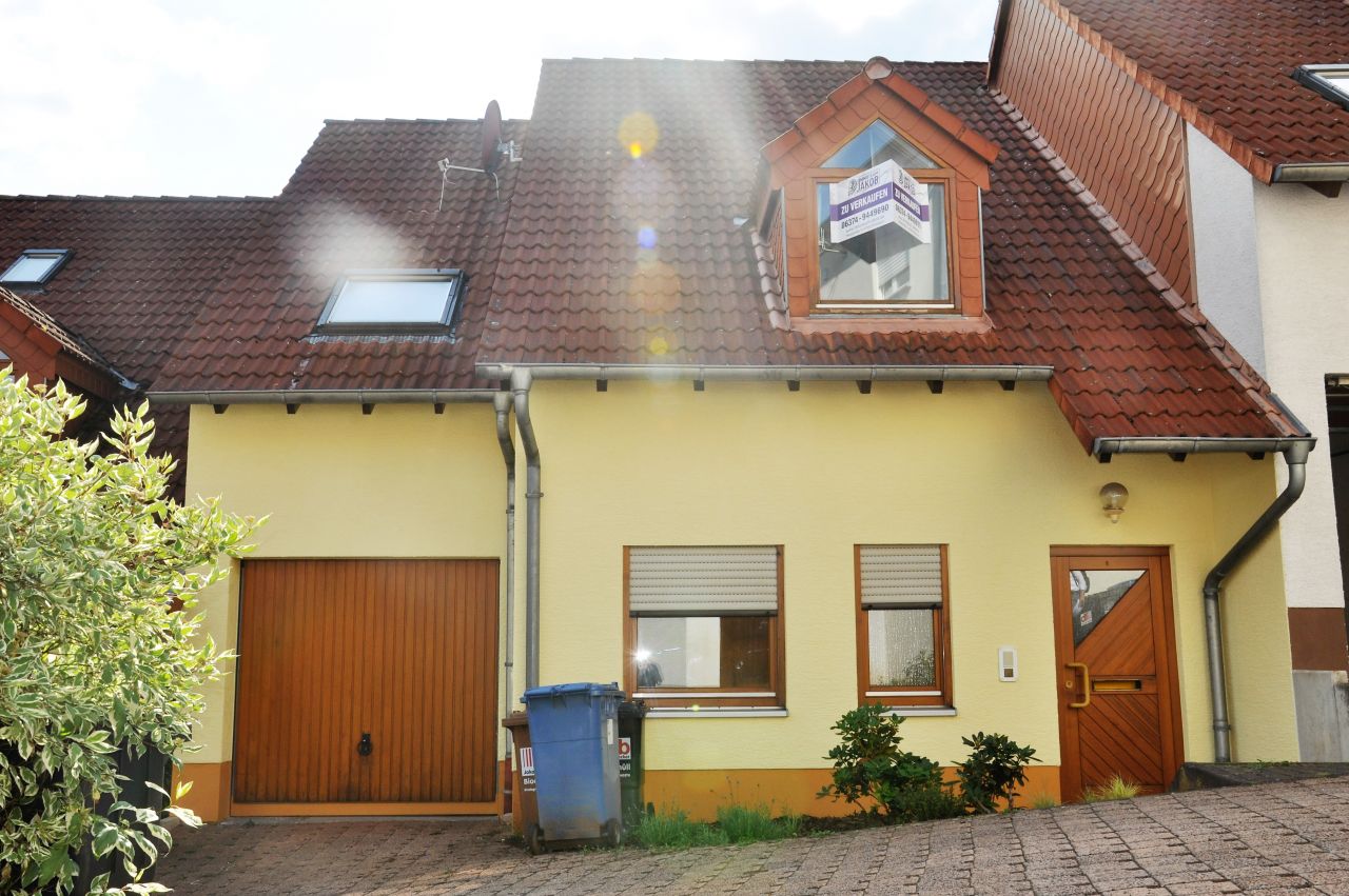 Sonniges Reihenmittelhaus in attraktiver Wohngegend! 