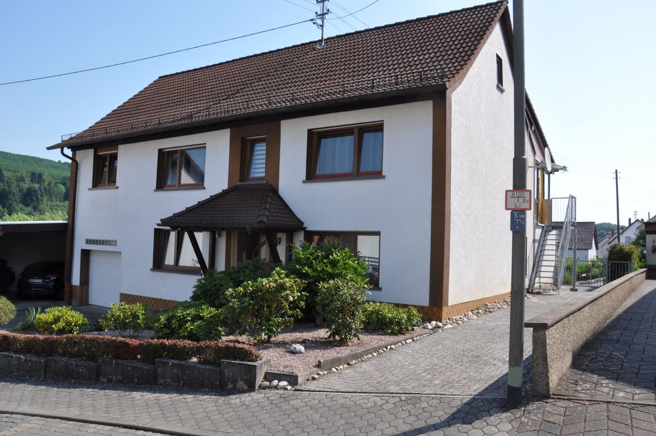 Mehrgenerationen unter einem Dach Ein-/Zweifamilienhaus  