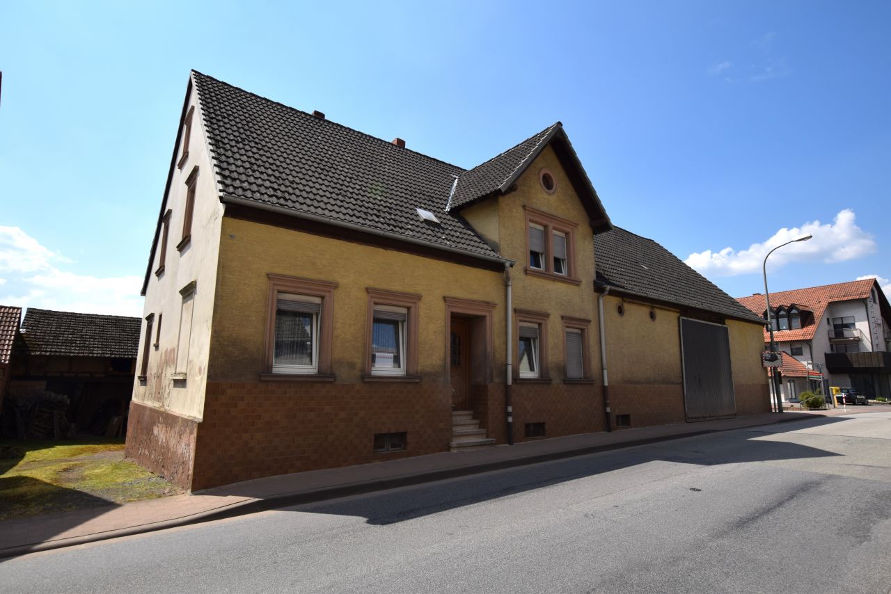 Liebhaberstück!!! Einfamilienhaus mit landwirtschaftlichem Anwesen 