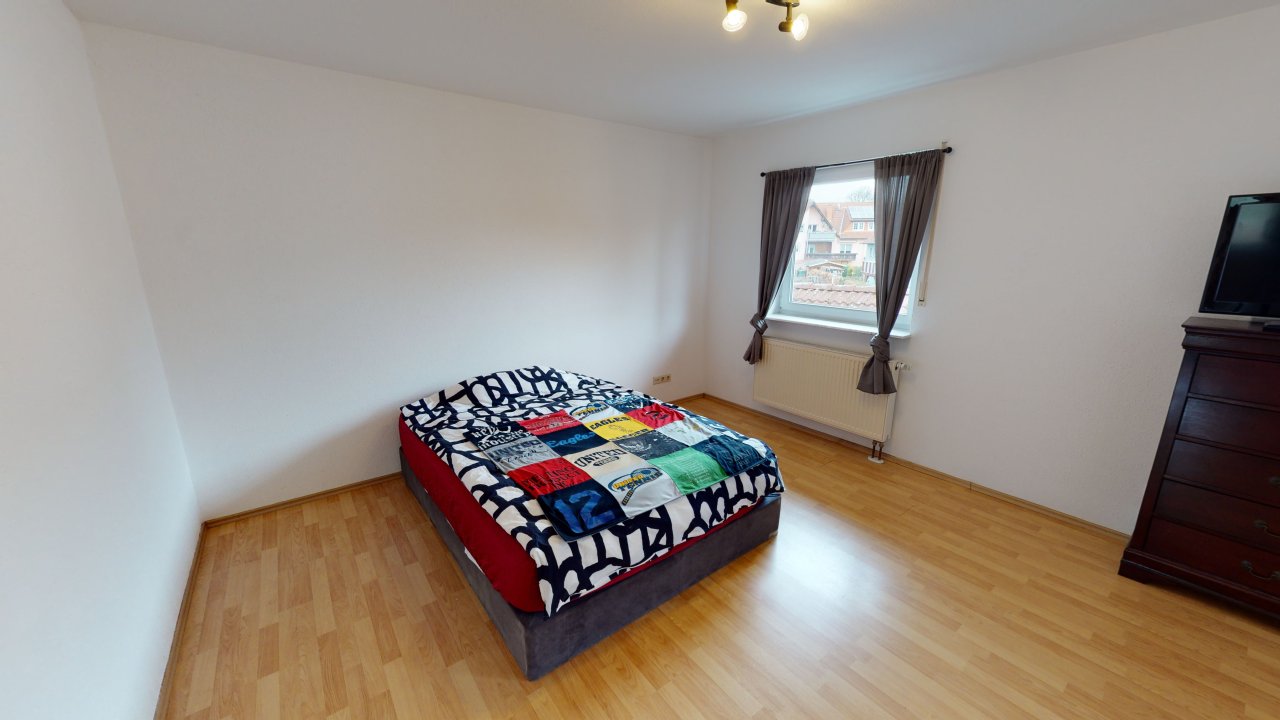  - Schlafzimmer OG