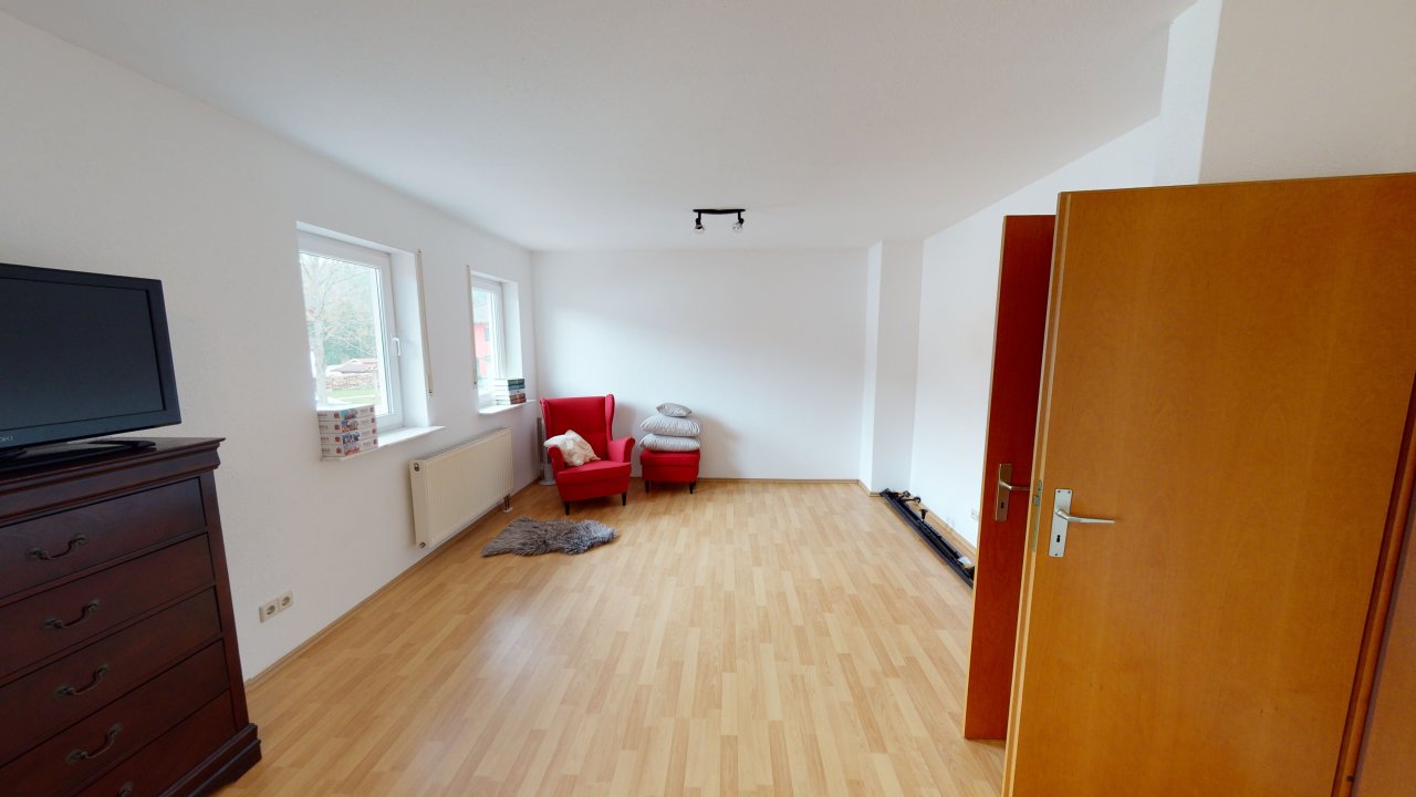  - Schlafzimmer OG