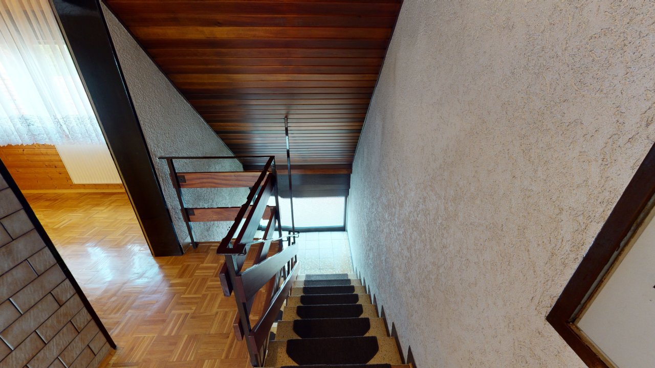 Treppenhaus  Dachgeschoss