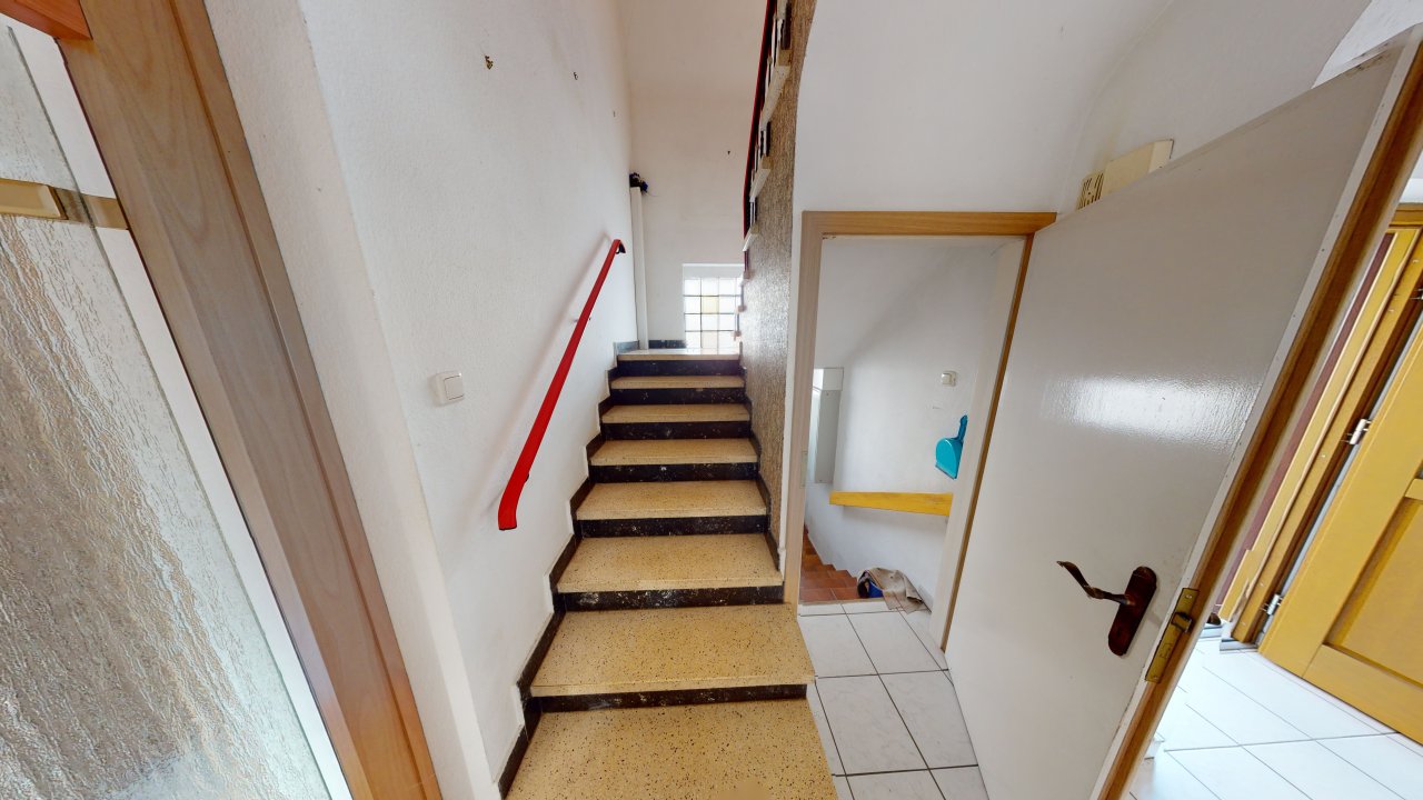 Flur/ Treppenhaus EG