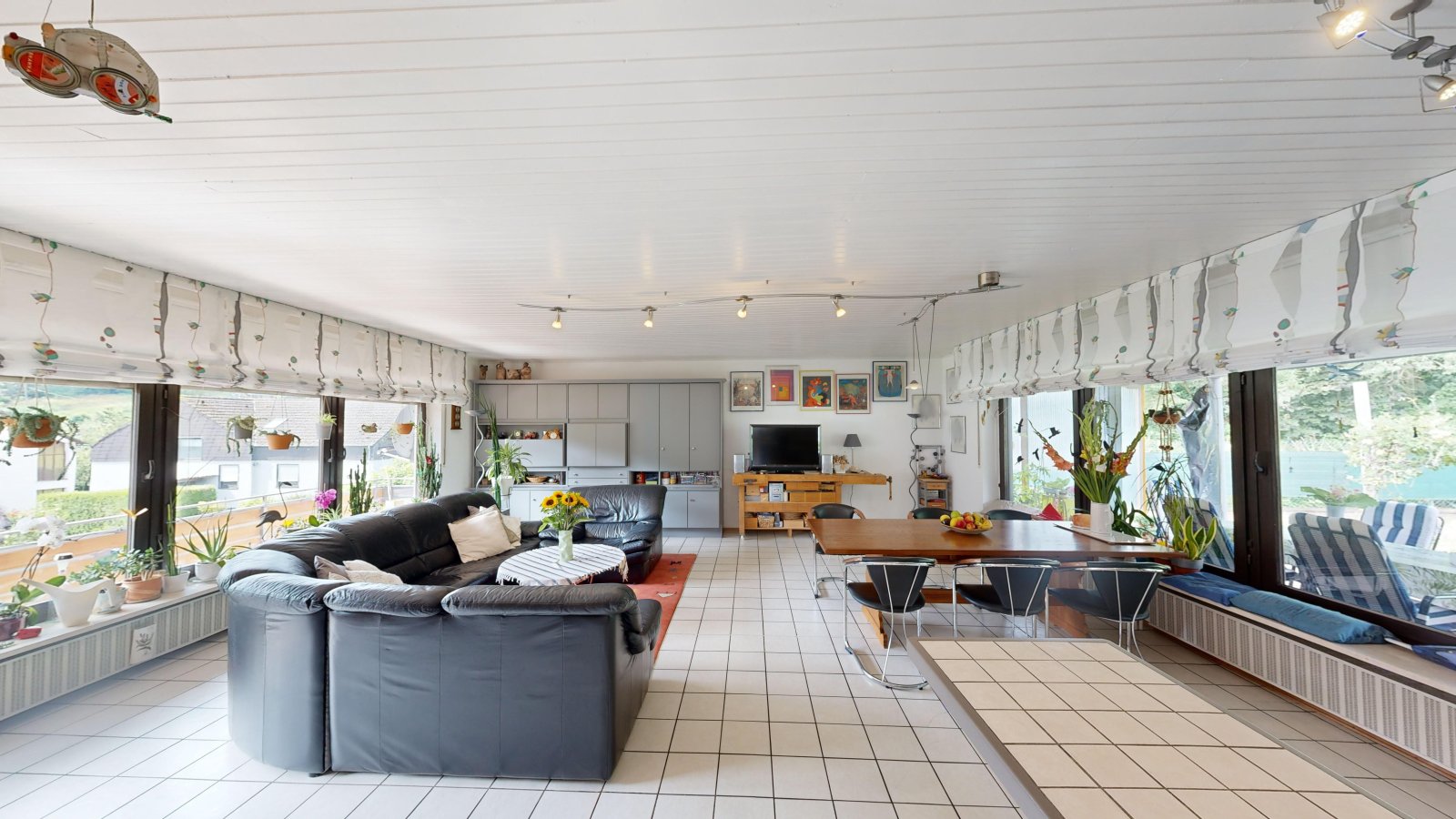 Wohnzimmer | EG | Haupthaus Wohnzimmer | EG | Haupthaus