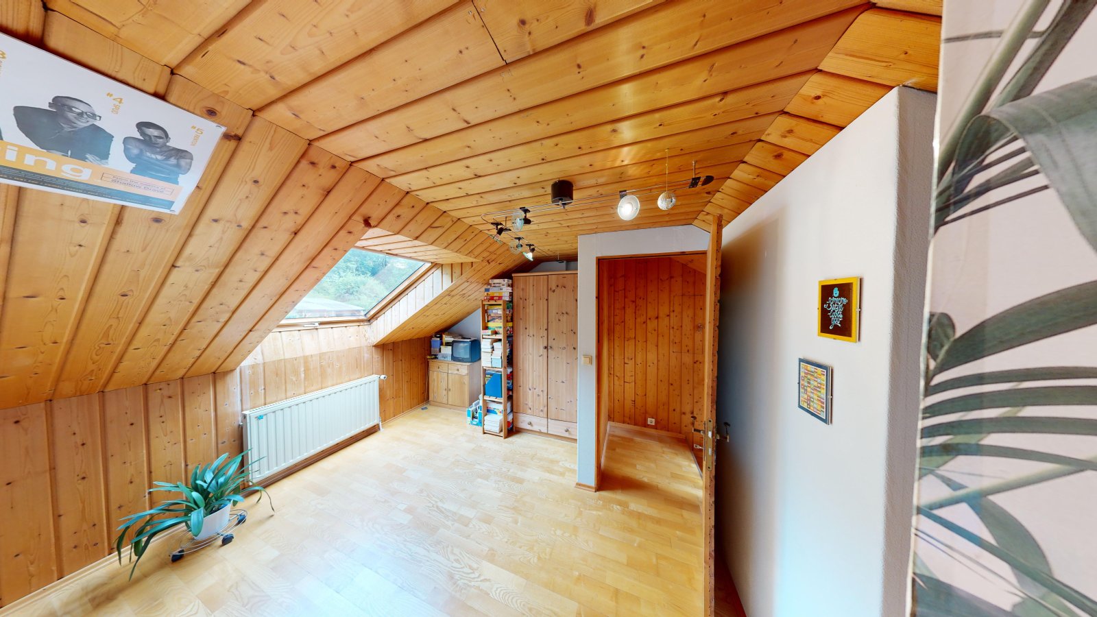 Durchgangszimmer | DG | Haupthaus Durchgangszimmer | DG | Haupthaus