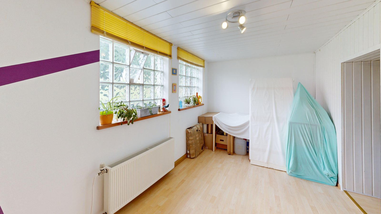 Schlafzimmer | Einliegerwohnung (links) Schlafzimmer | Einliegerwohnung (links)