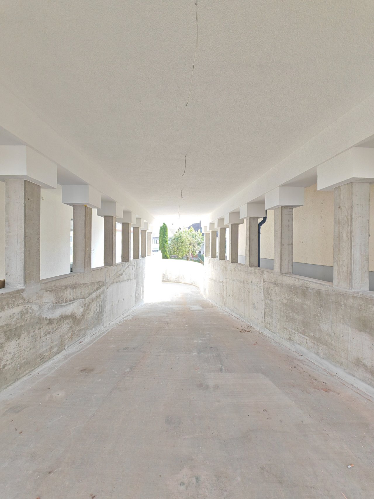 - Einfahrt Tiefgarage - Einfahrt Tiefgarage