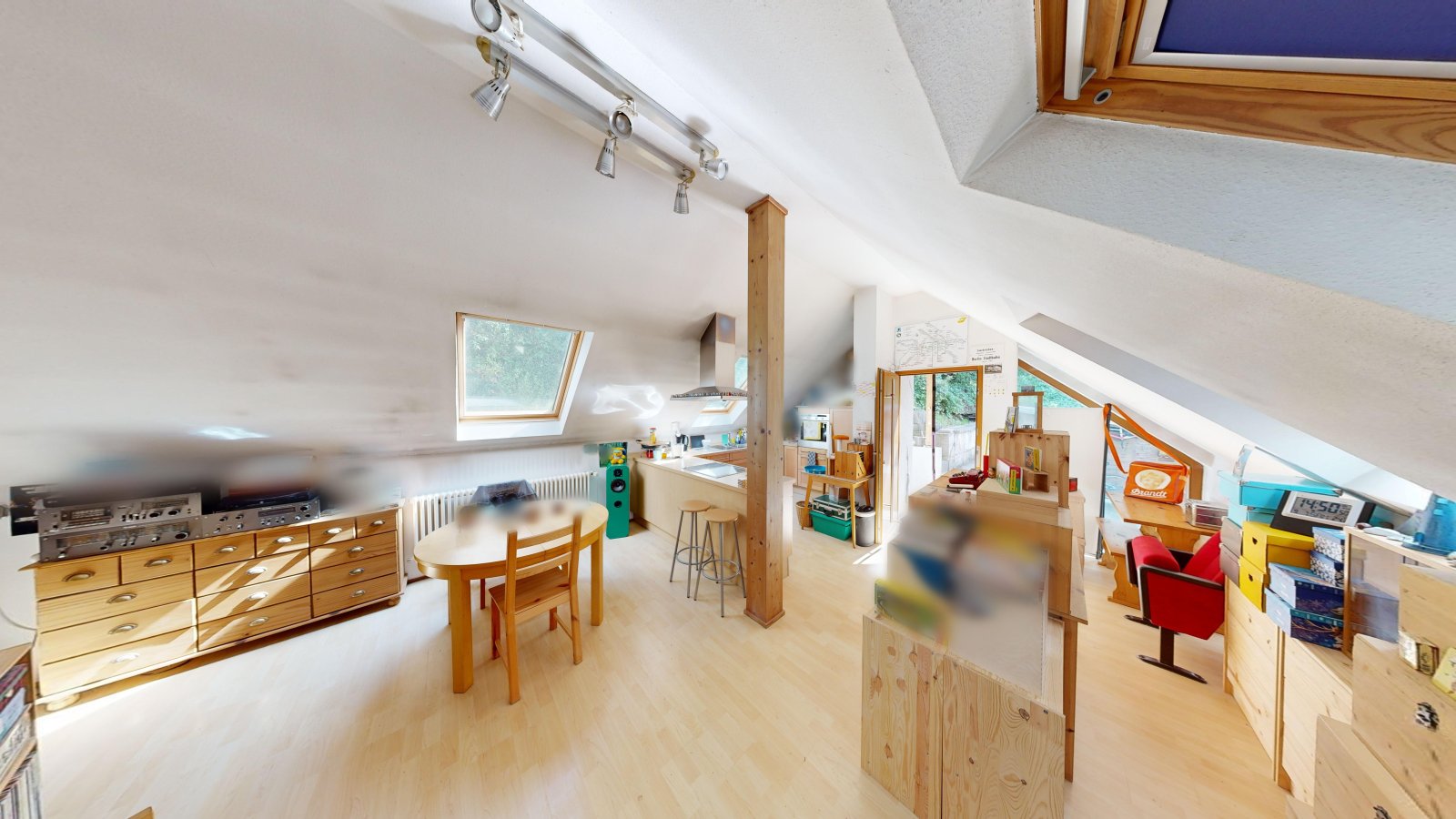 Wohnzimmer/Küche Einliegerwohnung Wohnzimmer/Küche Einliegerwohnung