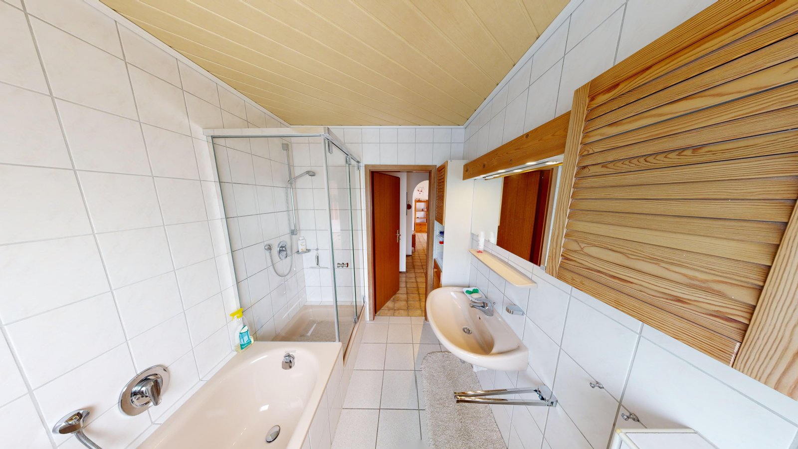 Badezimmer EG Badezimmer EG
