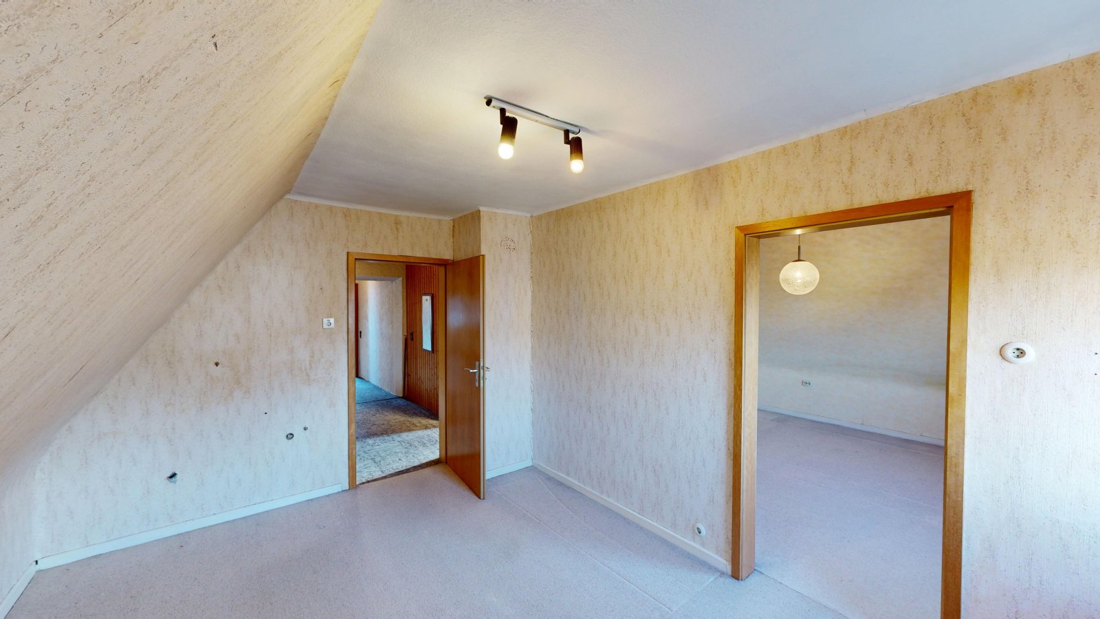 *SOLD* Family-friendly residential area | detached house with garden & garage