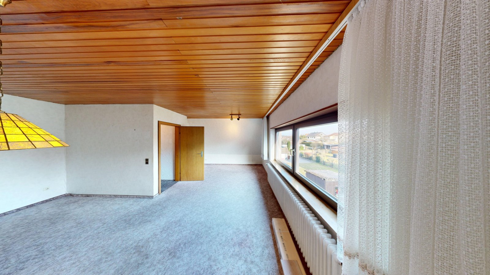 *SOLD* Family-friendly residential area | detached house with garden & garage