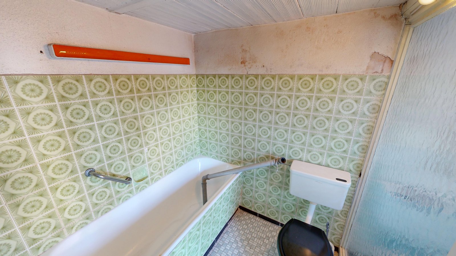 *SOLD* Family-friendly residential area | detached house with garden & garage