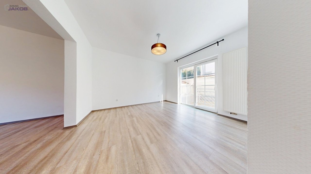 Wohnzimmer/Esszimmer - EG