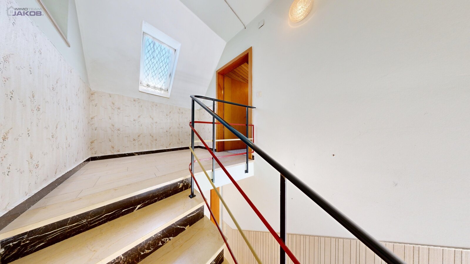 Treppenhaus - DG