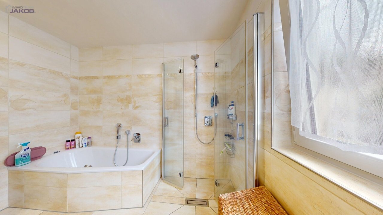 Badezimmer - EG