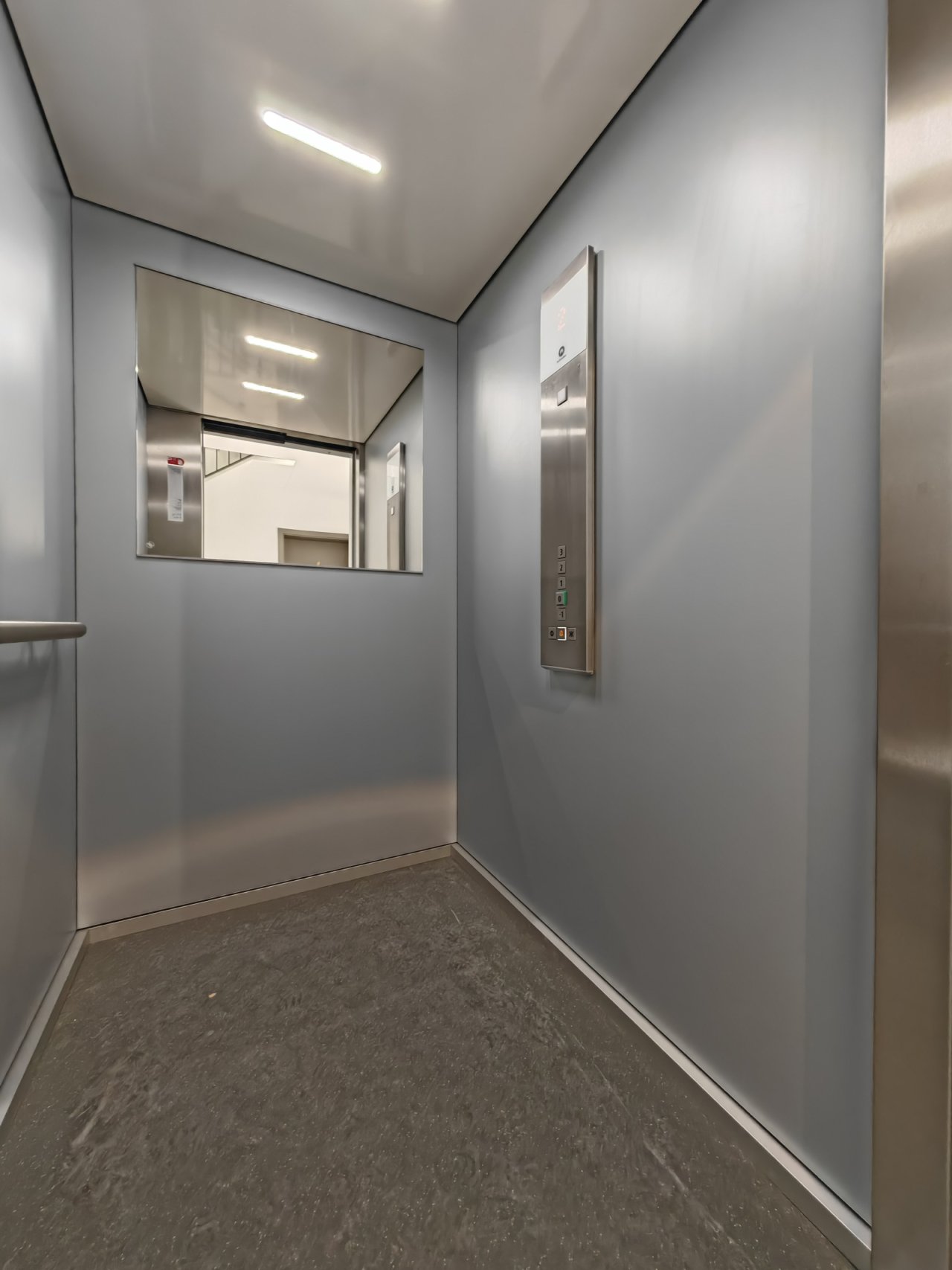 elevator elevator