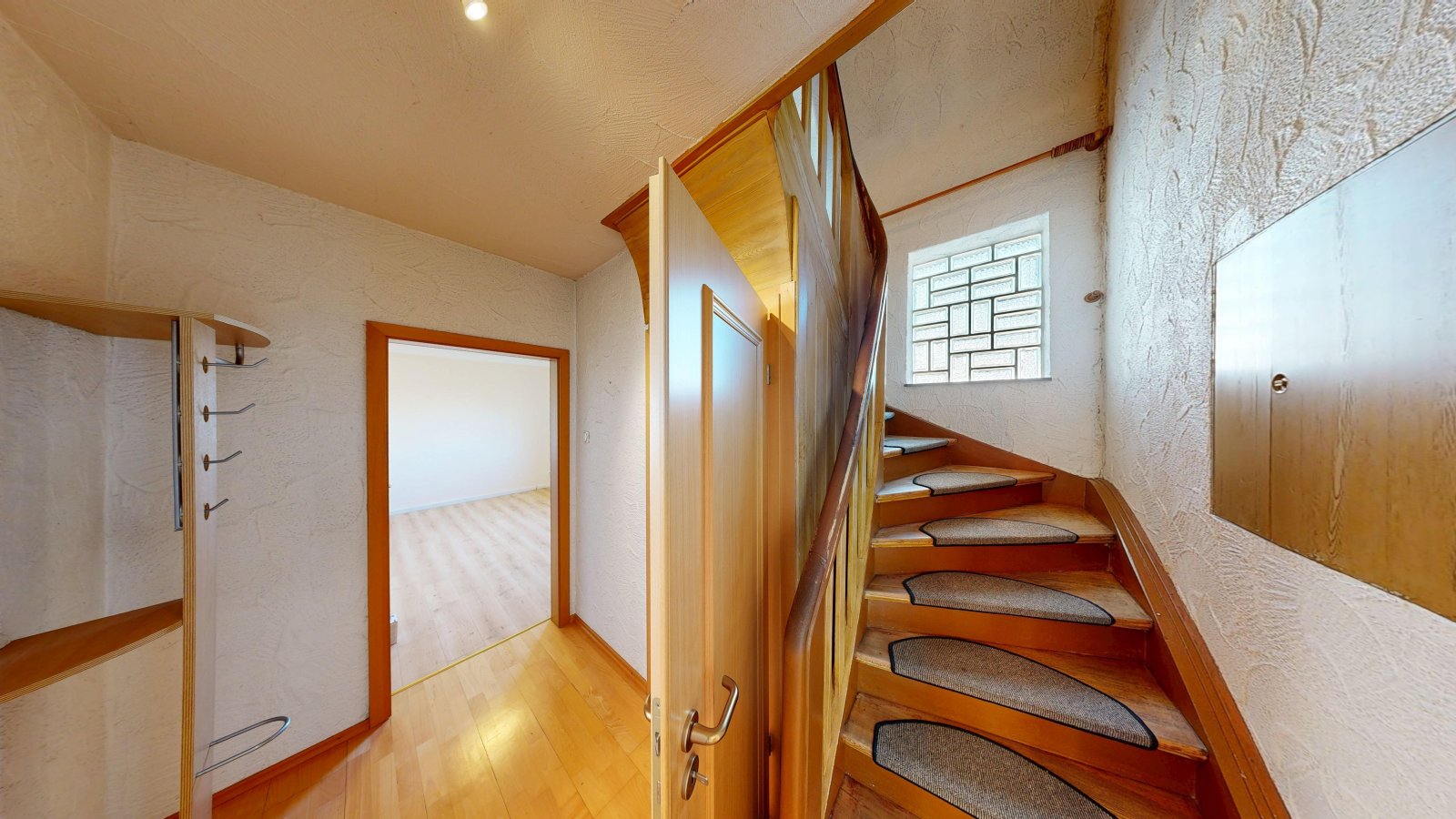 staircase to the upper floor staircase to the upper floor