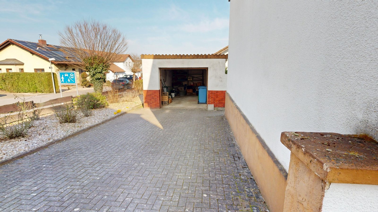 driveway driveway