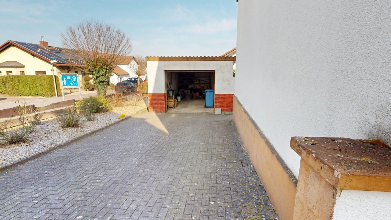 driveway driveway