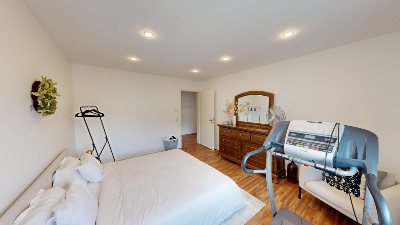 bedroom | upper floor bedroom | upper floor